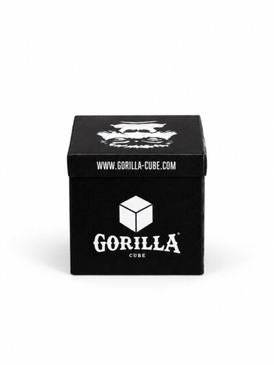 Cărbuni narghilea Gorilla C26, 1 kg – cutie închisă, văzută din față și de sus, pe fundal alb