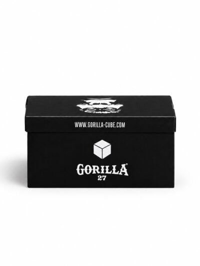 Cărbuni narghilea Gorilla C27, 1 kg – cutie închisă cu inscripția Gorilla 27, pe fundal alb